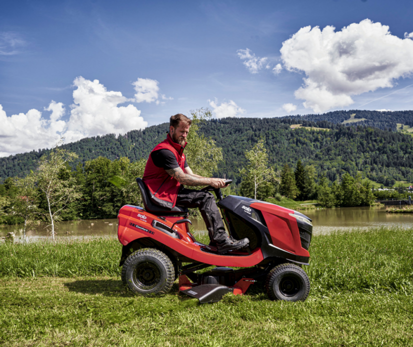 Zahradní traktor solo by AL-KO T18-111.4 HDS-A V2 Comfort