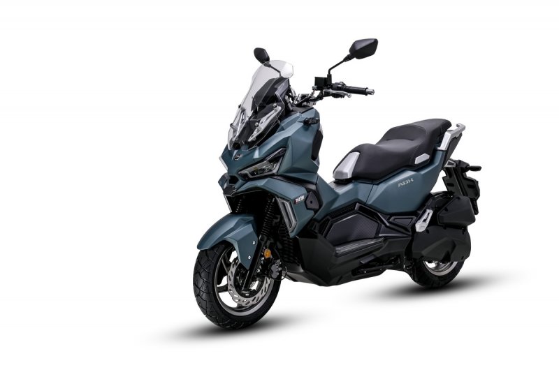 Skútr Sym ADX 125 L/C ABS