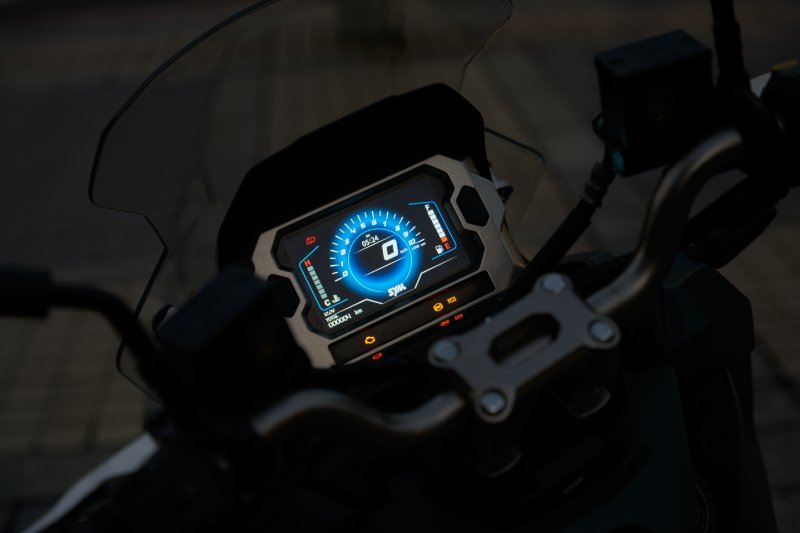 Skútr Sym ADX 125 L/C ABS