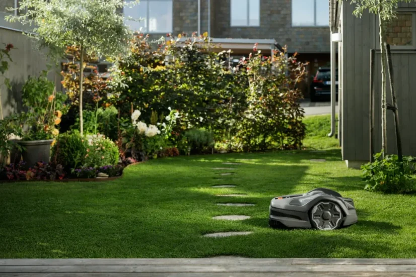 Husqvarna Automower 305E NERA