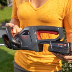 AKU zahradní nůžky AL-KO HT 1845 18 V BOSCH SET (baterie + nabíječka)