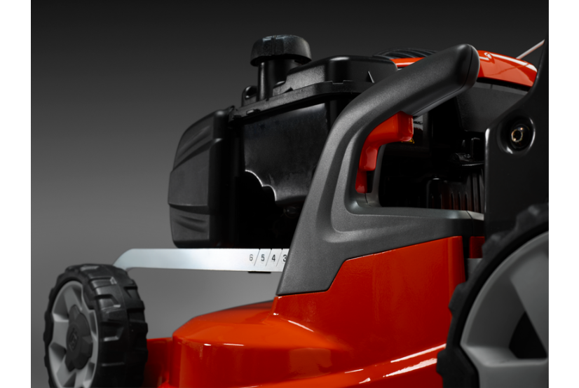 Motorová sekačka Husqvarna LC 347VE